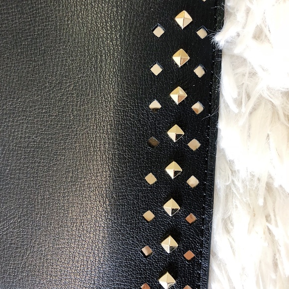 Michael Kors Jet Set Travel Studded Zip Clutch LG - Picture 4 of 8